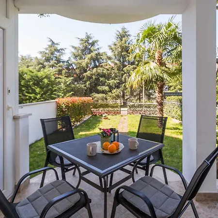 Apartment In Porec/Istrien 10331 Apartment Porec